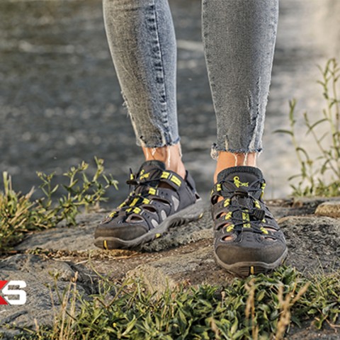 Obuv pro volný čas