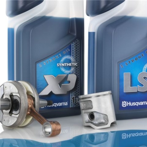 Palivo, oleje, maziva, čistící prostředky